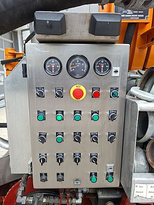 Saugwagen mit Spüleinrichtung, Edelstahl-Behälter Iveco Eurocargo 160E140